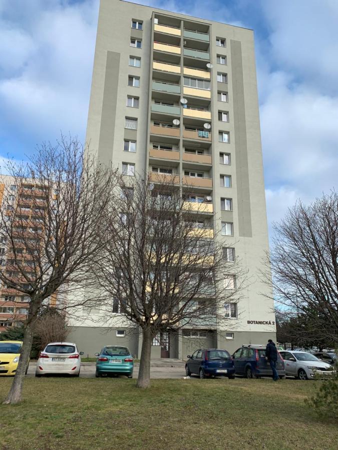 Apartment Botanika2 Трнава Экстерьер фото
